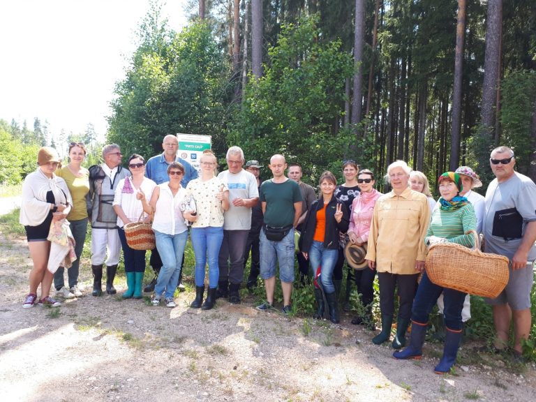 TARPTAUTINIS PROJEKTAS – SEMINARAS „Pirties/Saunos vantos. Plakimo tipai ir technika“